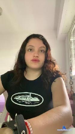 martihentai cam4 live cam performer profile