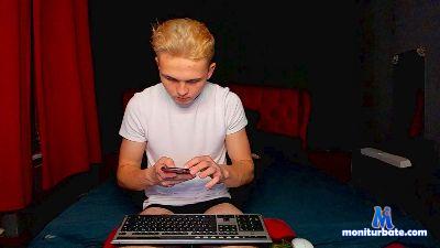 _pussy_boy cam4 gay performer from Canada feet young twink new teen 