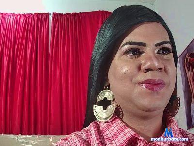 dyhana_chiith cam4 gay performer from Republic of Colombia  