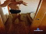Robyroberto75 cam4 livecam show performer room profile