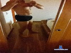 Robyroberto75 cam4 live cam performer profile