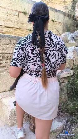_Mona_ cam4 live cam performer profile