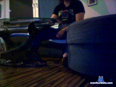 simonbiggg80 cam4 bisexual performer from Republic of Italy sborro come cavallo 