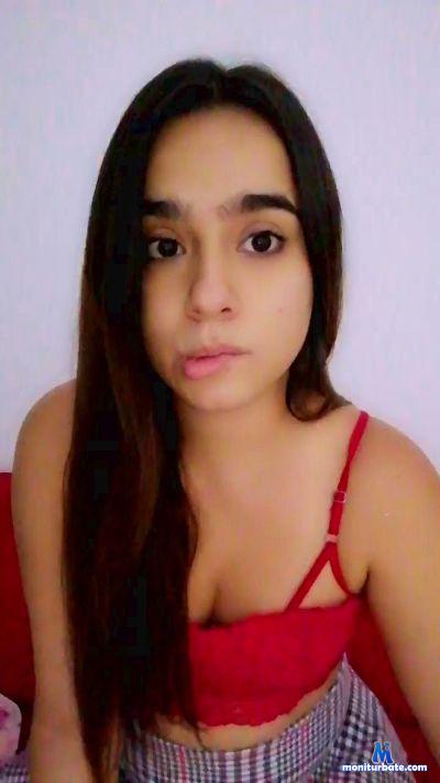 MarianTomphson cam4 straight performer from Republic of Italy  
