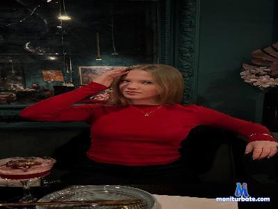 EdythHawkinson cam4 straight performer from French Republic  