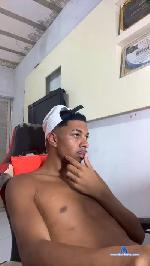 LORATCHOZERA cam4 livecam show performer room profile