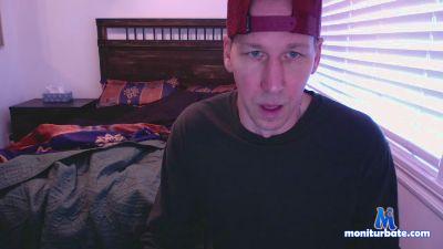 Musclegooner cam4 gay performer from Canada  