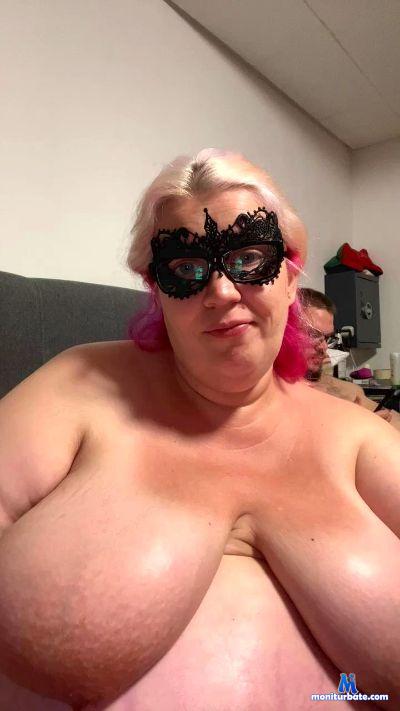 Christy4yu cam4 straight performer from Federal Republic of Germany schwanger amateur 