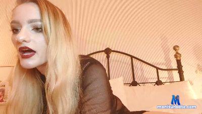Alex_Ice_xo cam4 bisexual performer from United Kingdom of Great Britain & Northern Ireland amateur ass pussy cute masturbation striptease 