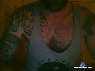 mad_berserk cam4 bisexual performer from Principality of Andorra  