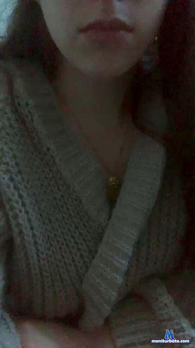 lbaby1 cam4 bisexual performer from French Republic  