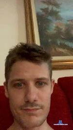Logan9595 cam4 livecam show performer room profile