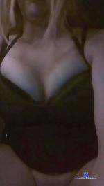 Christina927 cam4 livecam show performer room profile