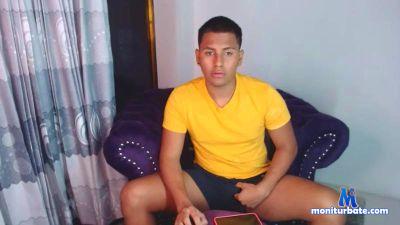 denzelfoxx_ cam4 bisexual performer from Republic of Colombia lovense cum cock livetouch lush rollthedice 