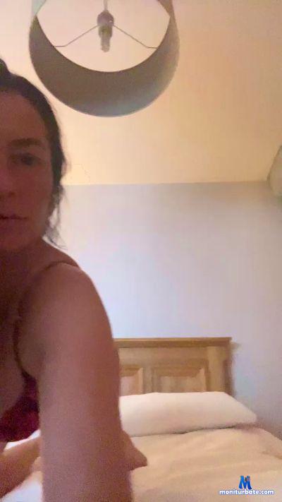 HottyJC cam4 straight performer from United Kingdom of Great Britain & Northern Ireland  