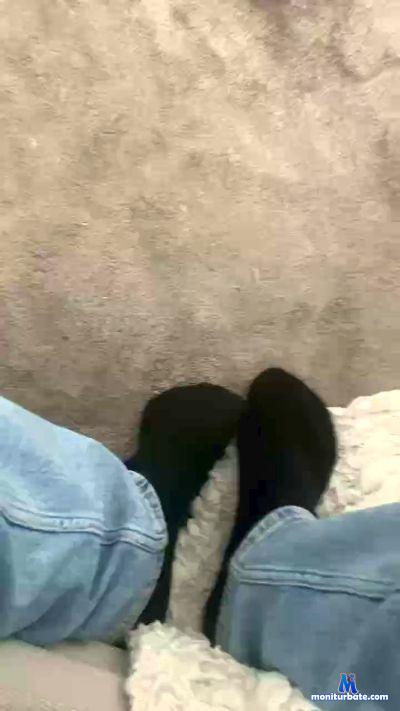 swissboy221 cam4 bicurious performer from Swiss Confederation  