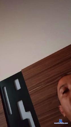 too81 cam4 live cam performer profile