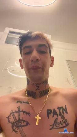 LaRegina99 cam4 live cam performer profile