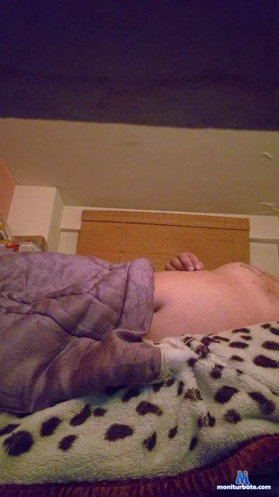 mikeyjoee cam4 bisexual performer from United States of America  