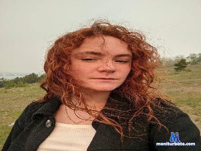 ElletteEllson cam4 straight performer from French Republic  