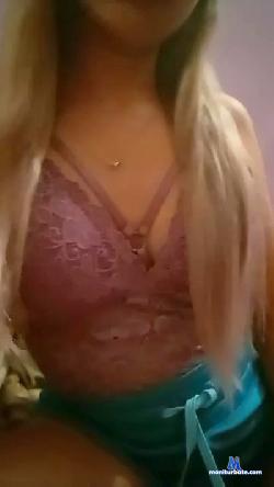 charlit2 cam4 live cam performer profile