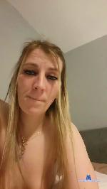 mialou2 cam4 livecam show performer room profile