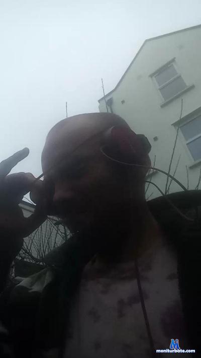 Drbiguk cam4 straight performer from United Kingdom of Great Britain & Northern Ireland  
