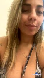 Saracox25 cam4 livecam show performer room profile