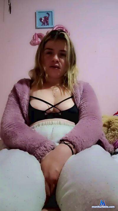 Lobanesa cam4 bisexual performer from Federal Republic of Germany  