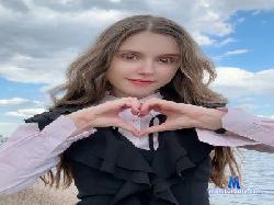 ElviaCrosslin cam4 live cam performer profile