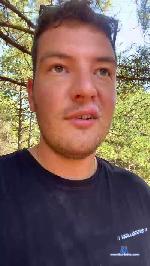 Lacrima98 cam4 livecam show performer room profile
