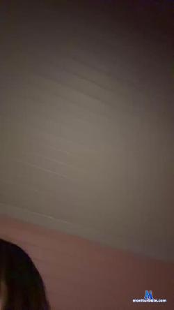 Officalcarly cam4 live cam performer profile