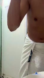 Derekbln cam4 livecam show performer room profile