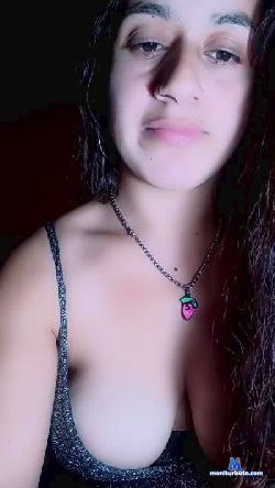 wanda40 cam4 live cam performer profile