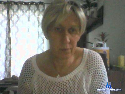 michellebe4 cam4 bisexual performer from Federal Republic of Germany michellebe4 livetouch 
