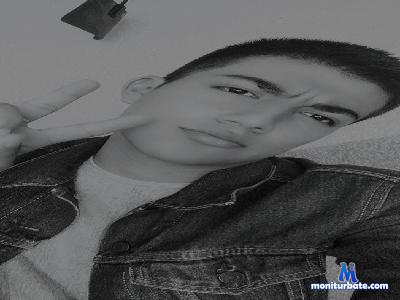 raziel18_sexy cam4 gay performer from United Mexican States raziel18_sexy gay complaciente chicoHT CDMX 