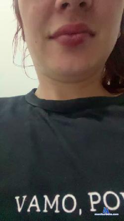 Maeede4 cam4 live cam performer profile