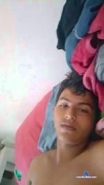 Pou2025 cam4 livecam show performer room profile