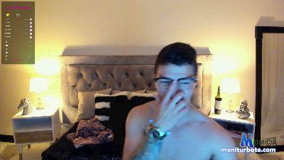 logan_smiith cam4 bicurious performer from Republic of Colombia  