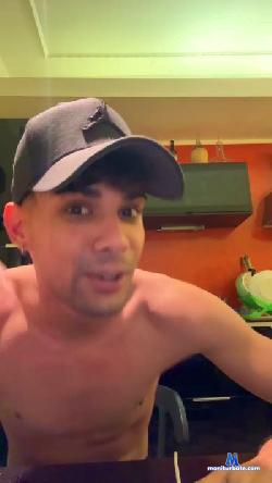 18_young cam4 live cam performer profile