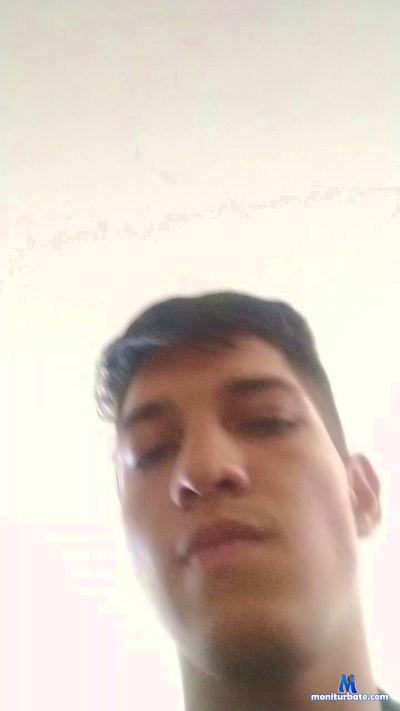 LouMassimo cam4 straight performer from Kingdom of Spain feet pee bigdick uncut twink 