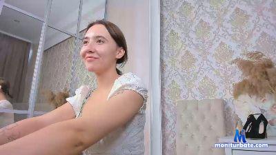 AraBearfield cam4 bisexual performer from French Republic masturbation C2C spanking striptease 