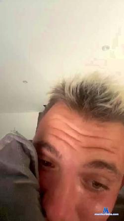 Matheo6423 cam4 live cam performer profile