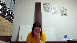 LynnaSeneker cam4 live cam performer profile