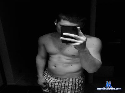 nicksru cam4 gay performer from Russian Federation cute amateur cum morning jerk 