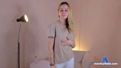 Bella_Peach cam4 straight performer from United States of America striptease armpits masturbation C2C ass 