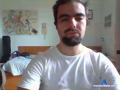 Zzeno cam4 bicurious performer from Republic of Italy orgasmo rollthedice 