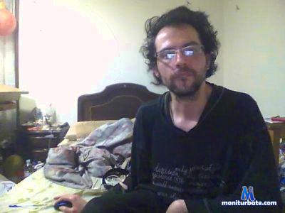 pepegrillo09 cam4 bisexual performer from Republic of Colombia  
