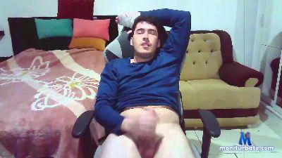 DouglasF00 cam4 bisexual performer from Federative Republic of Brazil  