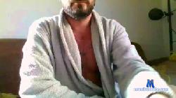 dam37000 cam4 live cam performer profile